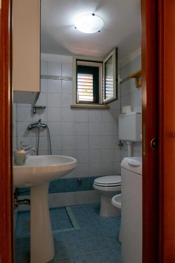 Porticelli Apartment Marittima Bagian luar foto