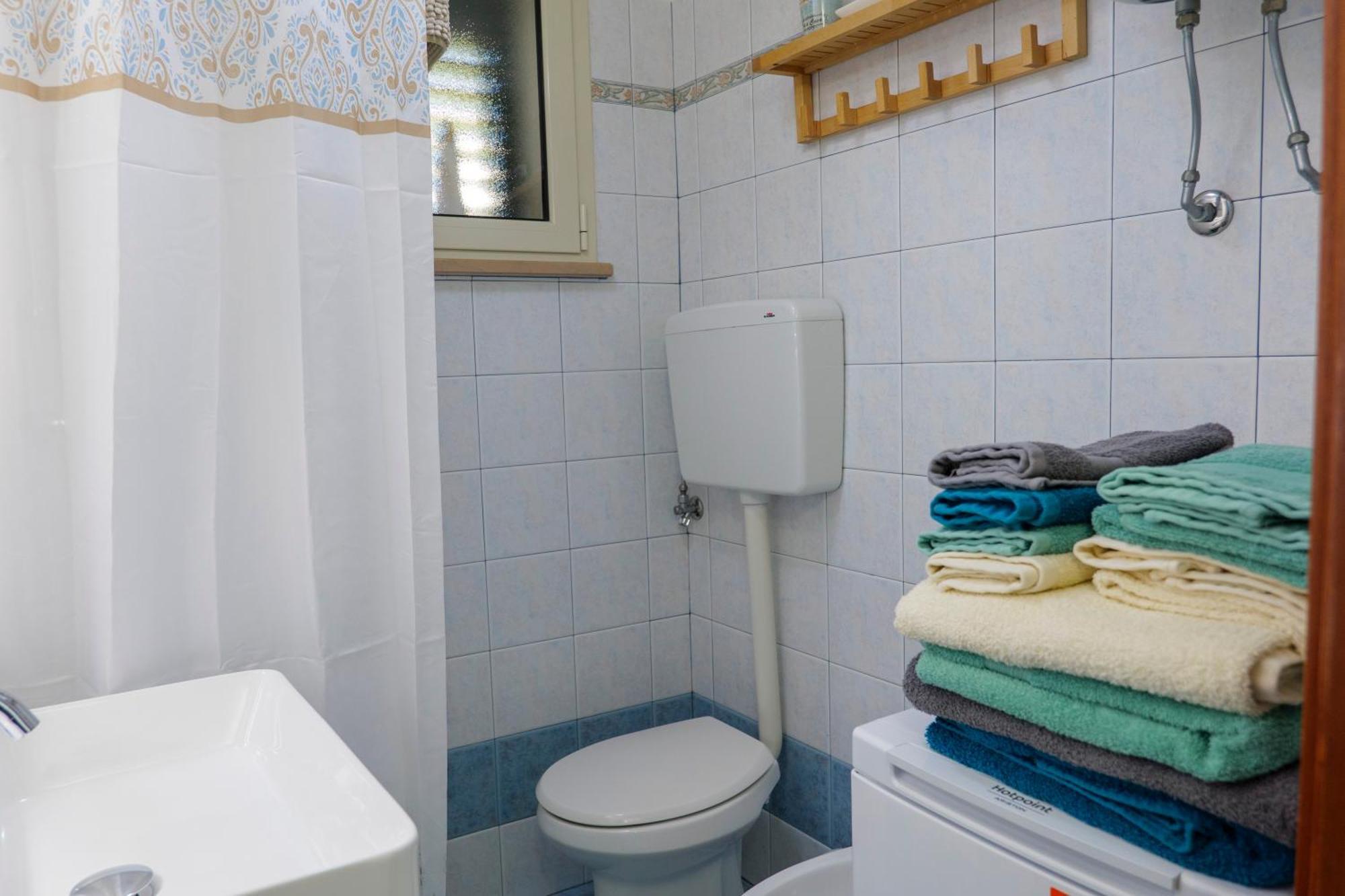 Porticelli Apartment Marittima Bagian luar foto